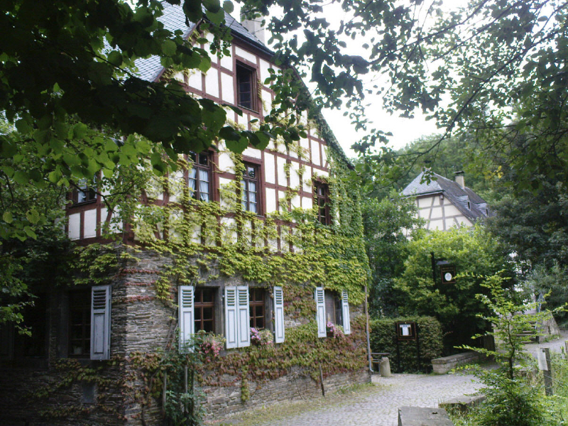 hresw2dfldsc00401