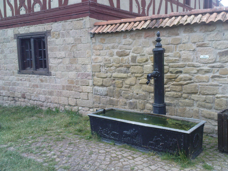 hresw2dfldsc00412